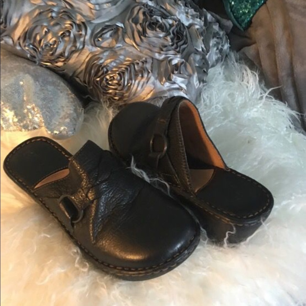 BJORN SLIP ONS LEATHER 7